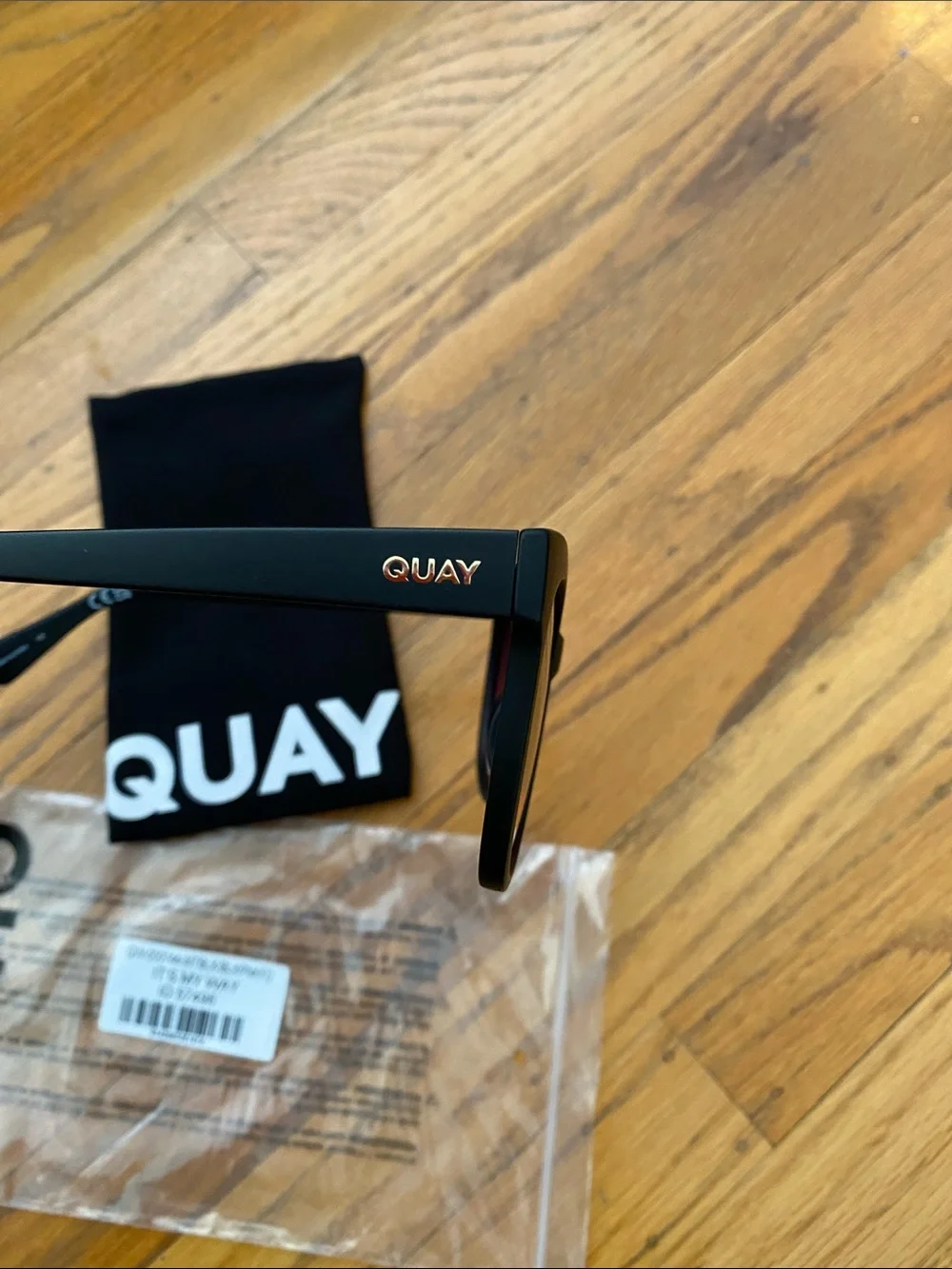 Rare Quay Australia It's My Way Sunglasses Matte Black Pink Fade